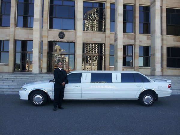 Confort, sécurité et style : Les raisons de choisir un chauffeur privé à Lyon
